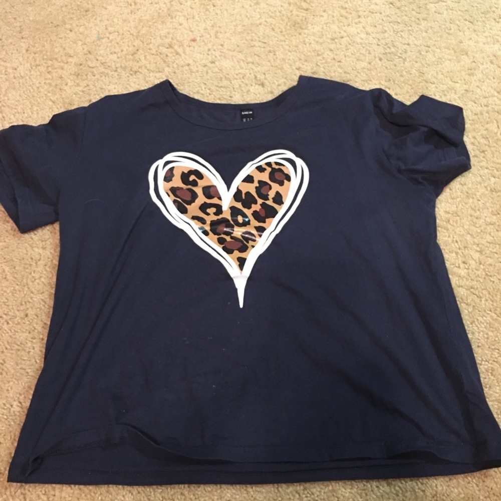 Heart tee